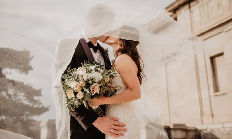¿Cómo ser wedding planner?